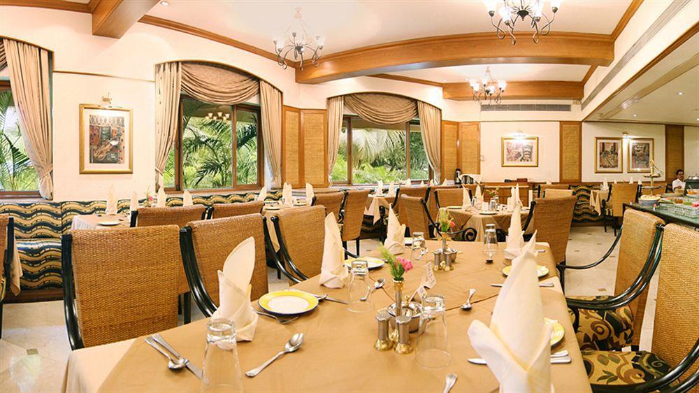 The Residence Hotel & Apartments Powai Mumbai Dış mekan fotoğraf