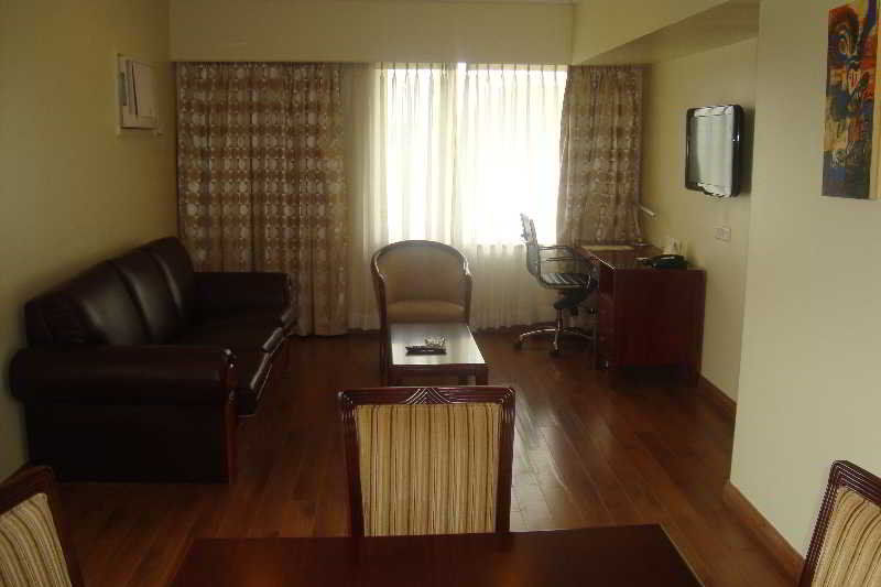 The Residence Hotel & Apartments Powai Mumbai Dış mekan fotoğraf