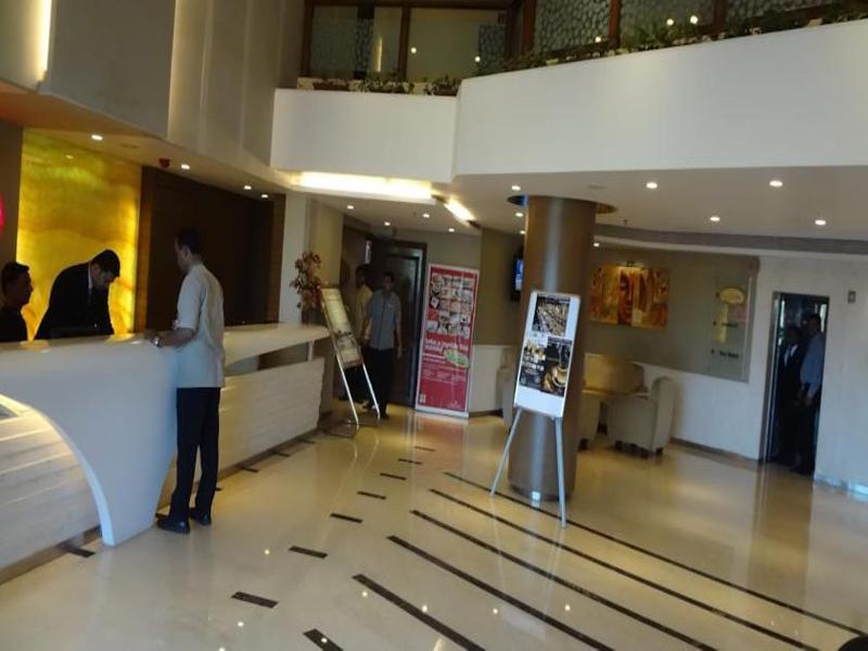 The Residence Hotel & Apartments Powai Mumbai Dış mekan fotoğraf