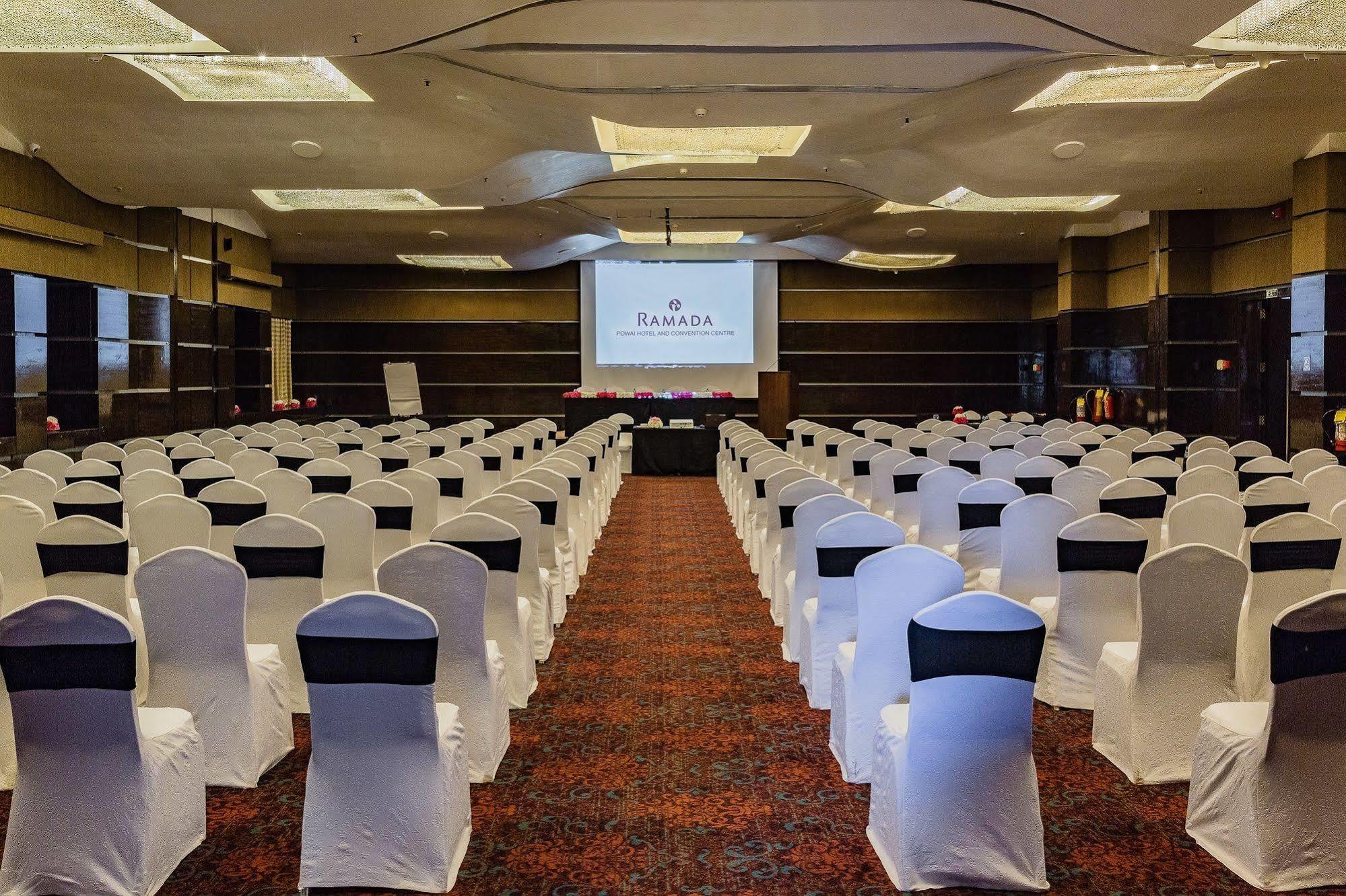 The Residence Hotel & Apartments Powai Mumbai Dış mekan fotoğraf