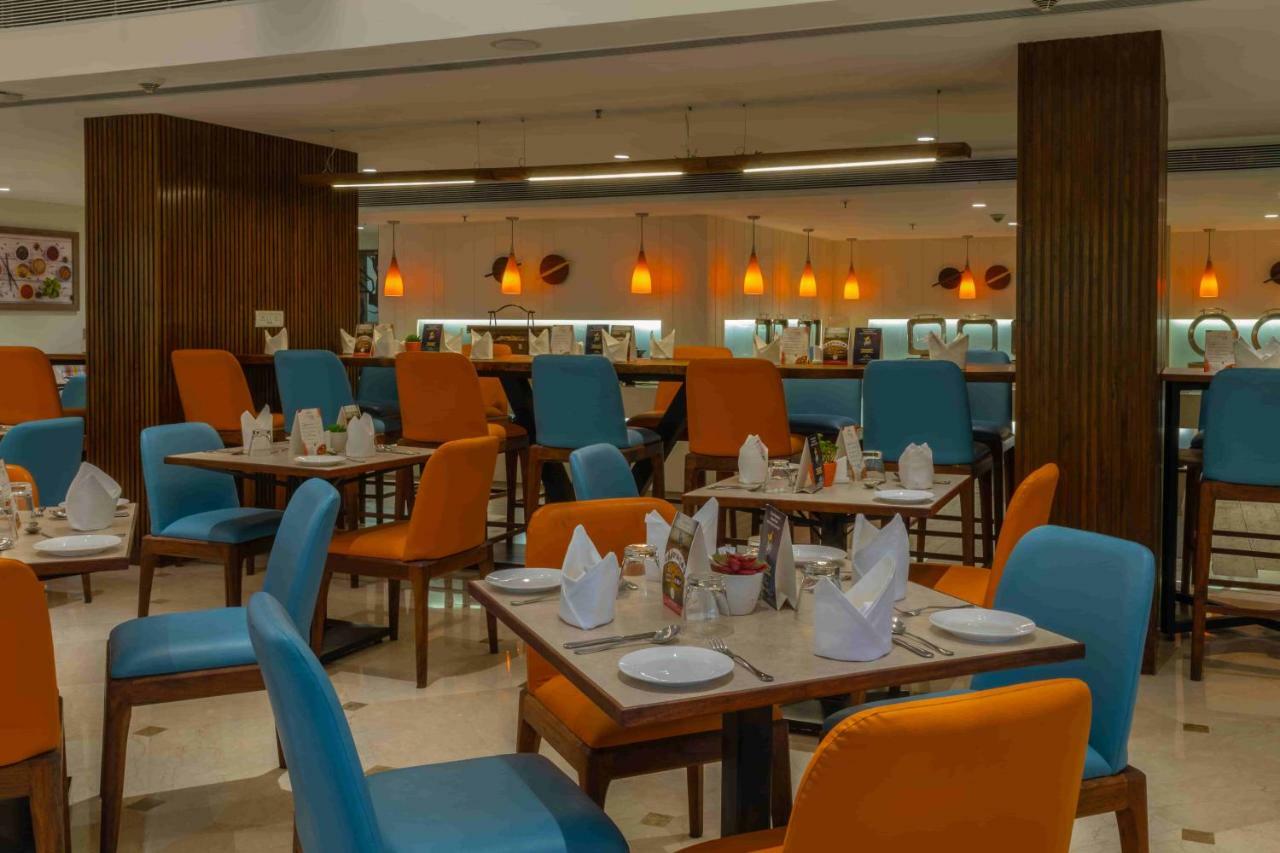 The Residence Hotel & Apartments Powai Mumbai Dış mekan fotoğraf