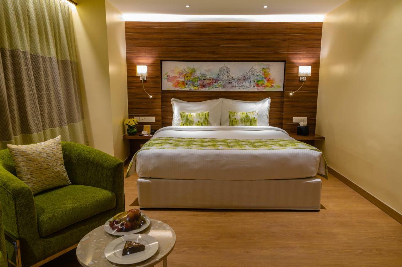The Residence Hotel & Apartments Powai Mumbai Dış mekan fotoğraf